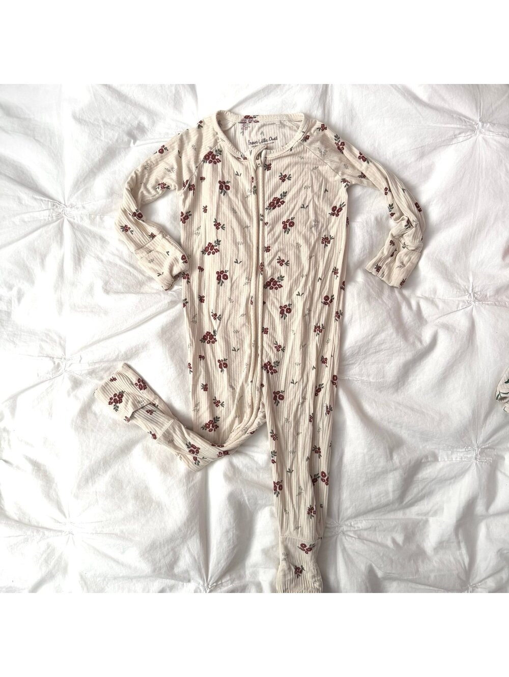 Brave Little Ones Cream Ribbed Cranberry Floral Footie [COPY]